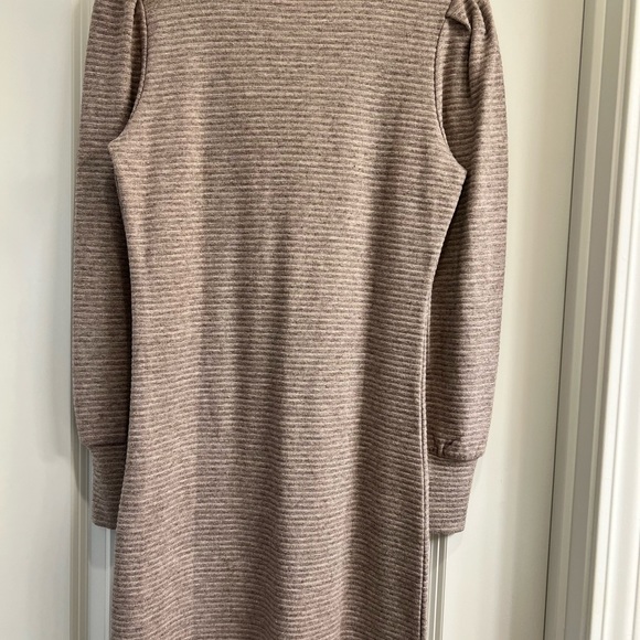 BB DAKOTA
STEVE MADDEN SMALL - Picture 2 of 4